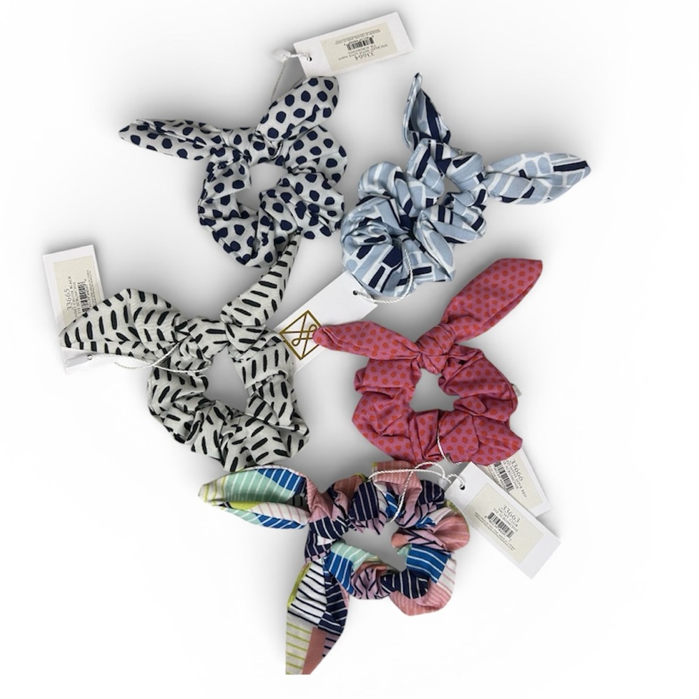 4/$25 NWT Michelle McDowell scrunchies tie fabric hair ties new